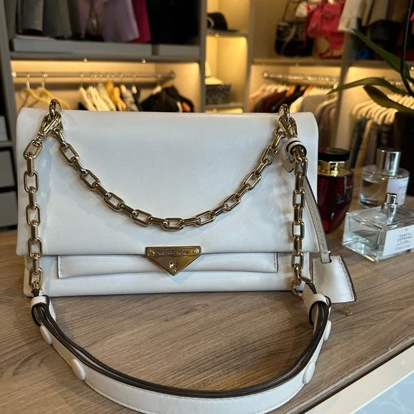 Michael Kors Bag - Picture 2 of 3